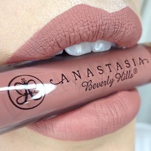 ANASTASIA BEVERLY HILLS Liquid Lipstick (Stripped)